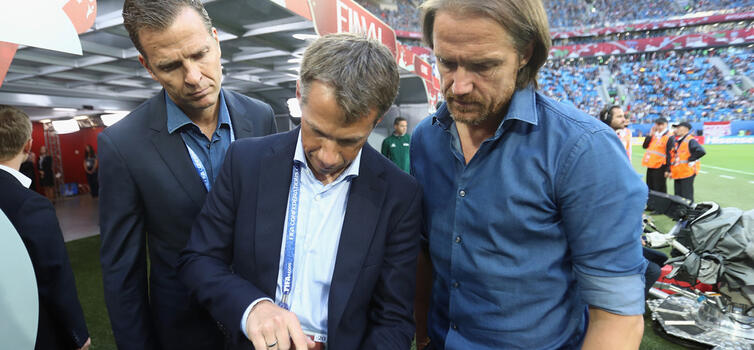 Clemens (centre) trialled new match analysis technology during the Confederations Cup