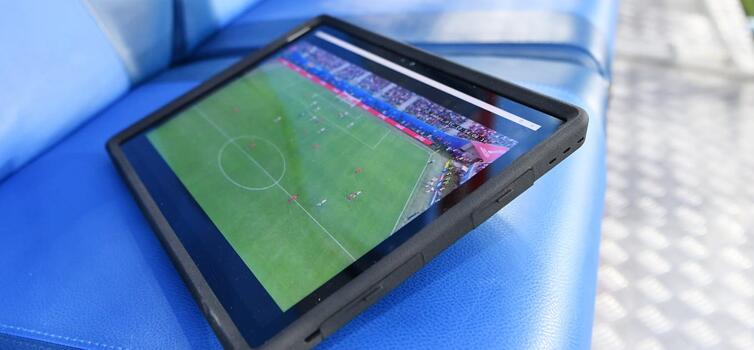 Fifa trialled use of tablets on the bench at 2017 Confederations Cup final