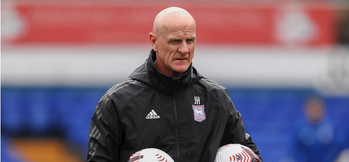 Henry steps down from Head of Performance role at Ipswich