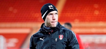 Burbeary joins Lincoln after 'monumental' contribution to Rotherham