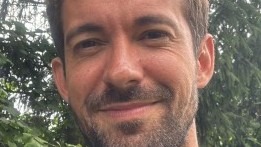 Esteban Perez Headshot