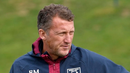 Billy McKinlay Headshot