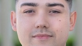 Elliott Stapley Headshot