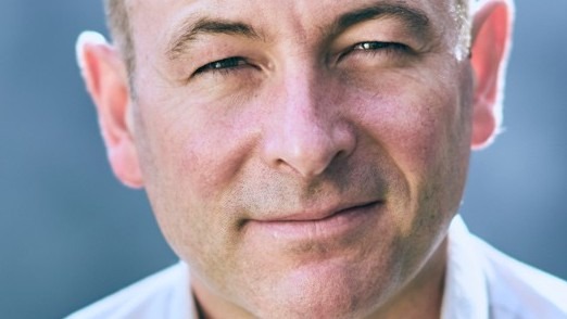 Stephen Lewis Headshot