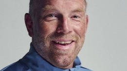 Jelle ten Rouwelaar Headshot