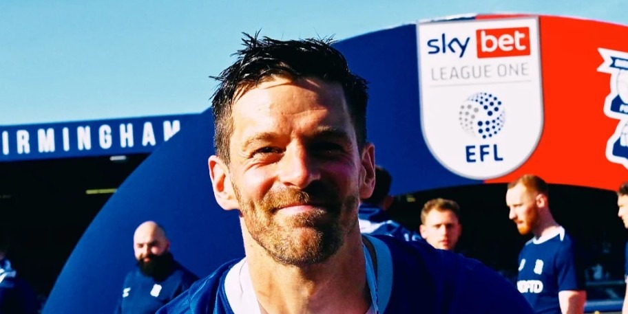 Jutkiewicz moves straight from playing to scouting with Birmingham Jutkiewicz moves straight from playing to scouting with Birmingham