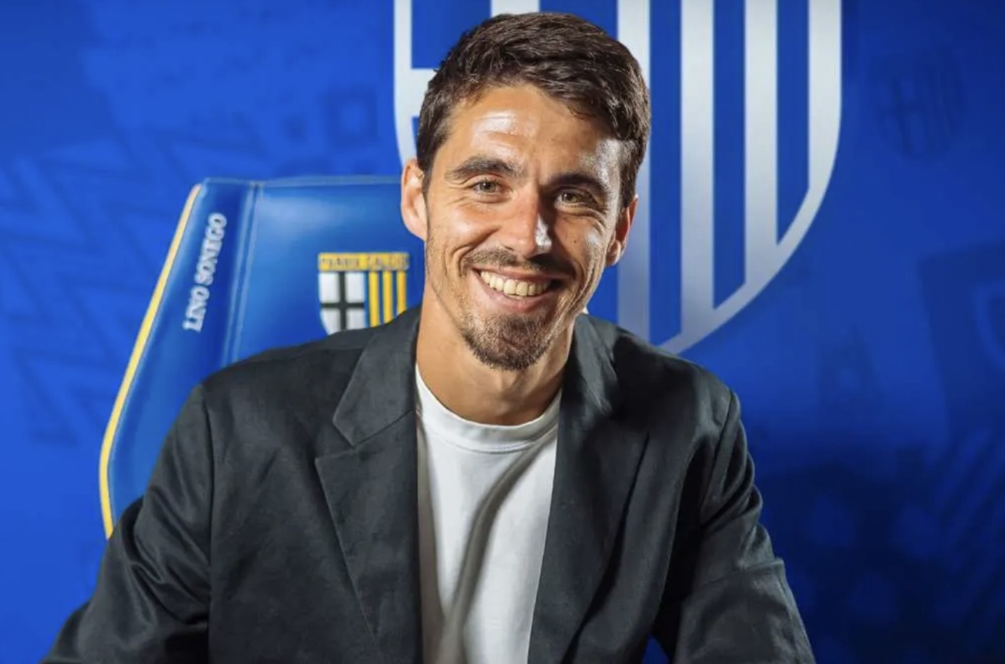 Cuesta leaves Arsenal after five years to become Parma Manager