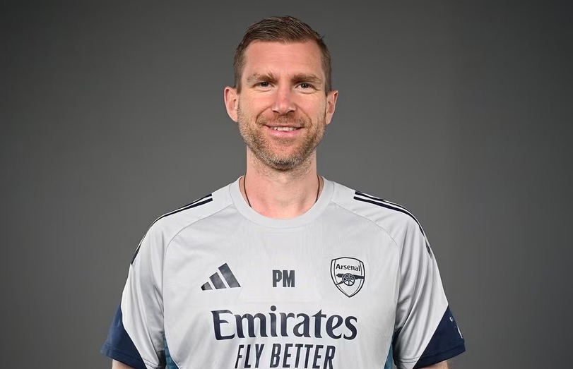 Mertesacker to step down as Arsenal Academy Manager