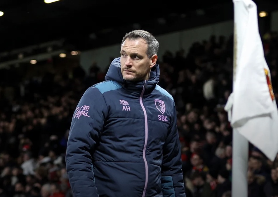 Harris leaves Bournemouth to become Wells’ Assistant at Colorado