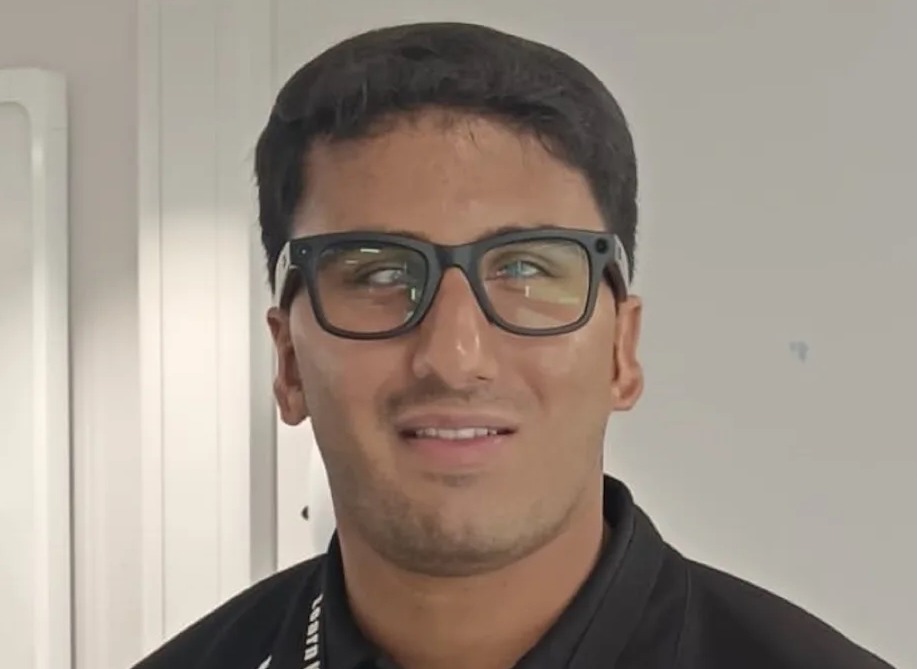 Azeem Amir wearing AI glasses