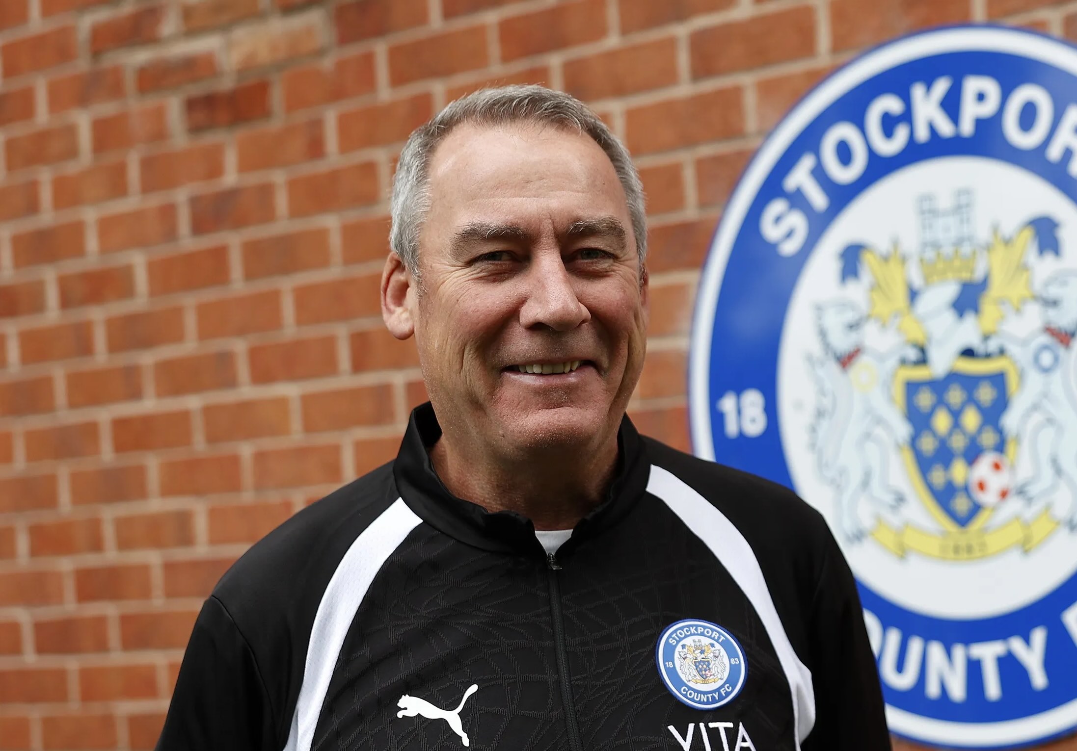 Meulensteen appointed to new Director of Methodology role by Stockport